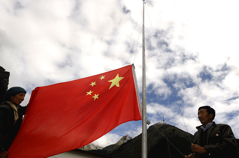 "家是玉麦,国是中国"——再访我国人口最少乡玉麦